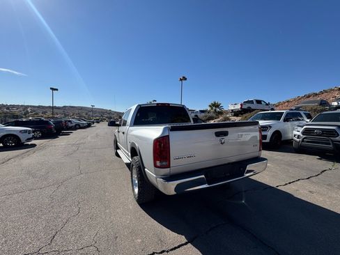 Used 2006 Dodge Ram 3500 Truck SLT image 3