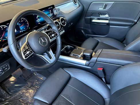 Used 2023 Mercedes-Benz GLA 250 image 11