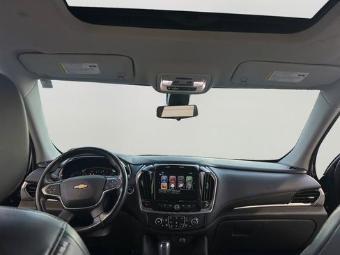 Used 2018 Chevrolet Traverse LT image 10