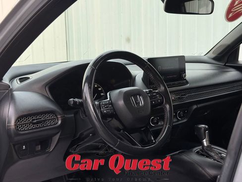 Used 2023 Honda HR-V Sport image 10
