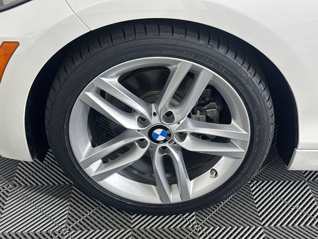 Used 2016 BMW 228i xDrive Coupe AWD/4WD image 11