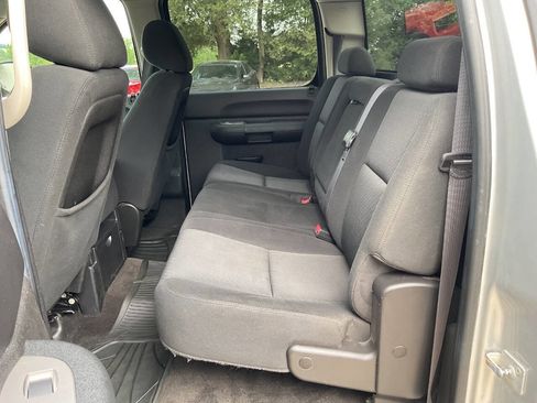 Used 2011 GMC Sierra 1500 SLE w/ Power Tech Package AWD/4WD image 11