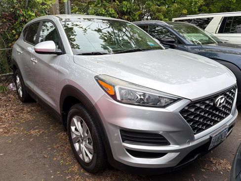 Used 2019 Hyundai Tucson SE w/ Cargo Package AWD/4WD image 2