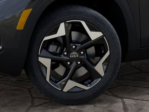 New 2026 Kia Seltos EX image 9