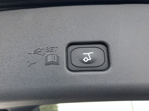 New 2026 Lincoln Nautilus Reserve w/ Jet Appearance Package image 34