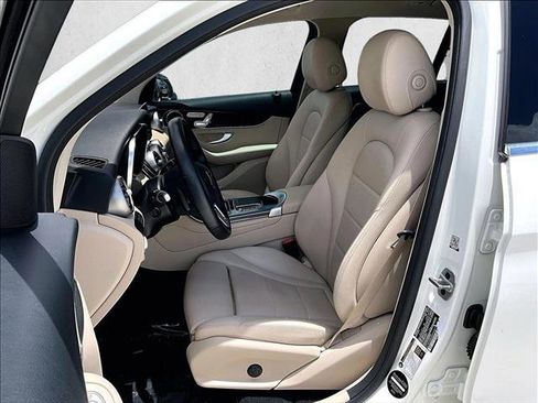 Certified 2021 Mercedes-Benz GLC 300 image 27