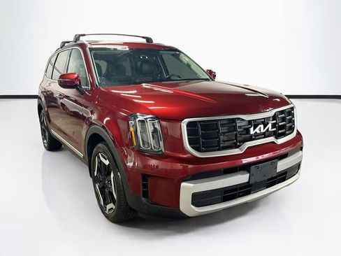 Used 2024 Kia Telluride S w/ S Sunroof Package AWD/4WD image 1