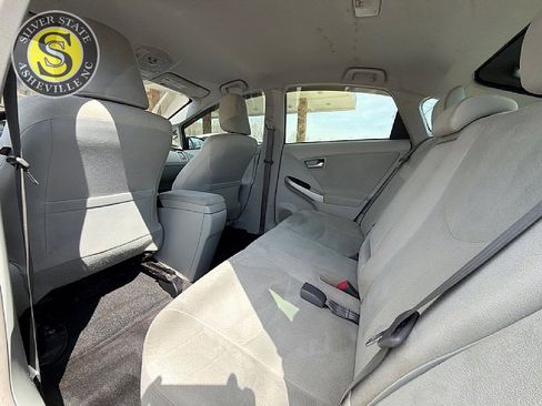 Used 2015 Toyota Prius Two image 13