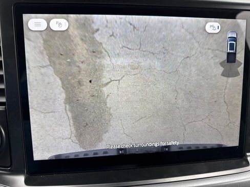 New 2025 Ford F150 Lightning XLT image 27