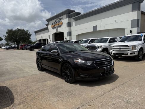 Used 2013 Ford Taurus Limited FWD image 41