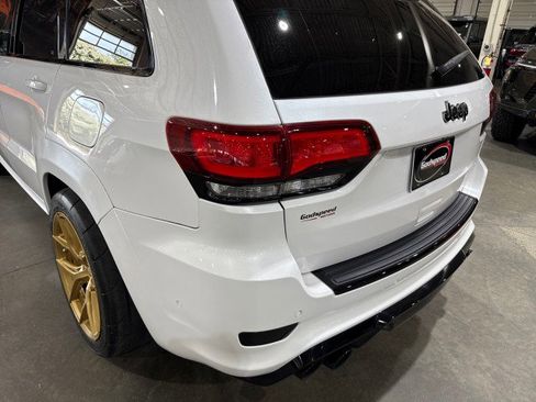 Used 2020 Jeep Grand Cherokee Trackhawk w/ Trailer Tow Group IV image 42