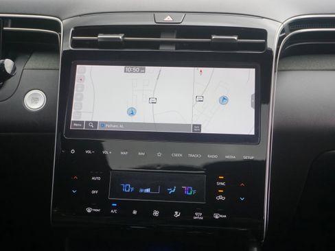 Used 2022 Hyundai Santa Cruz Limited image 28