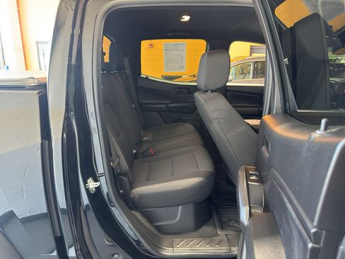 Used 2024 Chevrolet Colorado Trail Boss AWD/4WD image 15