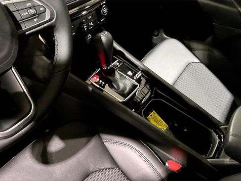 New 2026 Jeep Compass Latitude image 8