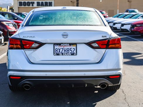 Used 2020 Nissan Altima 2.5 SR image 22