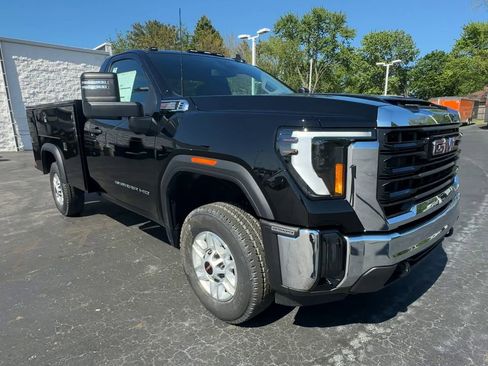 New 2025 GMC Sierra 2500 Pro w/ Convenience Package image 2