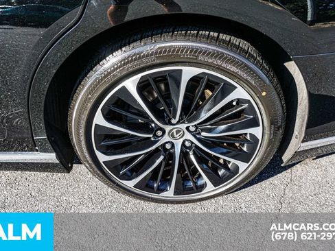 Used 2022 Lexus LS 500 AWD w/ Executive Package image 16