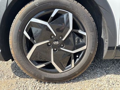 Used 2024 Hyundai Ioniq 5 SEL image 7