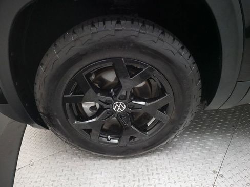 Used 2026 Volkswagen Atlas Peak Edition AWD/4WD image 28