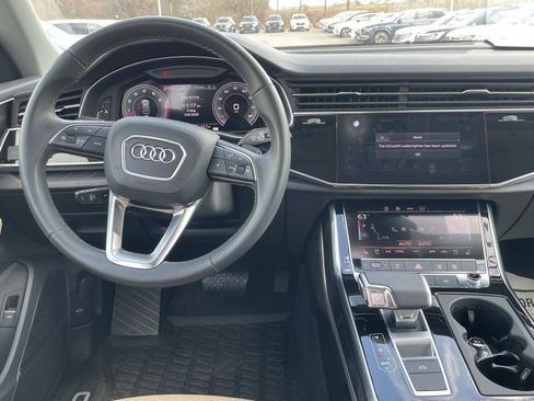 Used 2025 Audi Q8 Premium Plus AWD/4WD image 15
