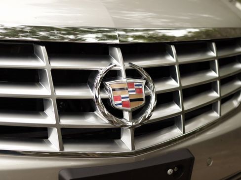 Used 2007 Cadillac DTS Luxury II image 37