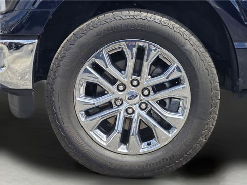 Certified 2024 Ford F150 Lariat w/ FX4 Off-Road Package AWD/4WD image 11