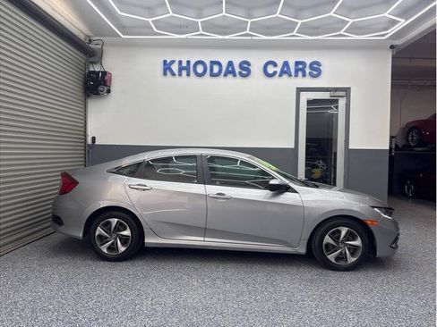 Used 2019 Honda Civic LX image 6
