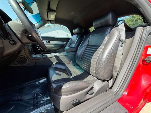 Used 2002 Ford Thunderbird RWD image 13