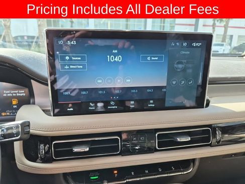 Used 2023 Lincoln Nautilus FWD image 8