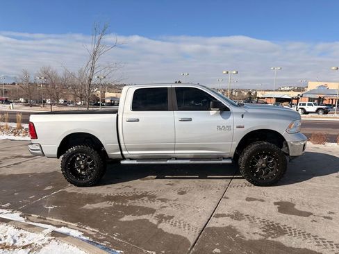 Used 2017 RAM 1500 Big Horn image 10