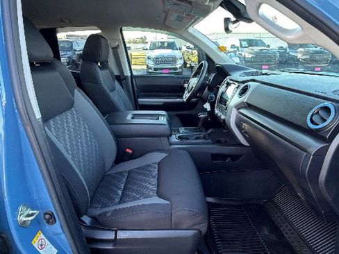 Used 2020 Toyota Tundra SR5 w/ SR5 Upgrade Package RWD image 29