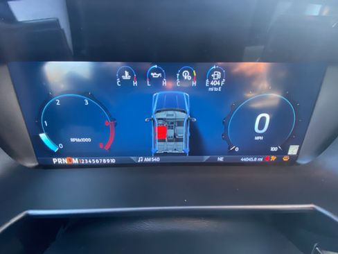Used 2024 Ford F250 Lariat w/ Lariat Ultimate Package AWD/4WD image 17