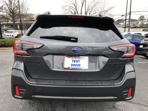 Used 2022 Subaru Outback Onyx Edition XT image 4