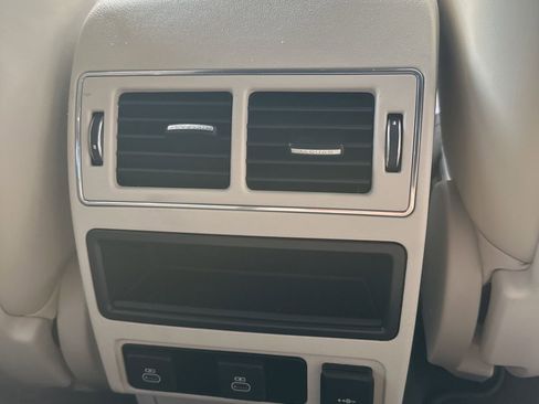 Used 2026 Jaguar F-PACE R-Dynamic S image 11