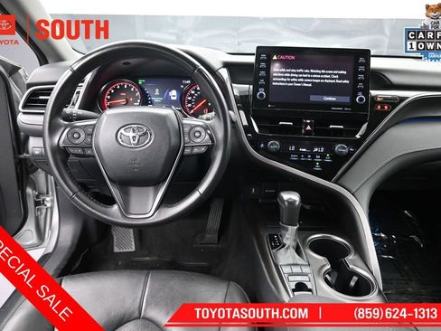 Used 2024 Toyota Camry XSE FWD image 11
