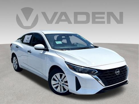 Used 2024 Nissan Sentra S FWD image 1