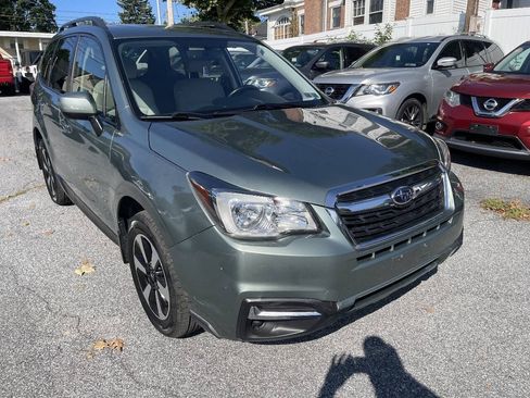 Used 2017 Subaru Forester 2.5i Premium w/ All-Weather Package AWD/4WD image 3