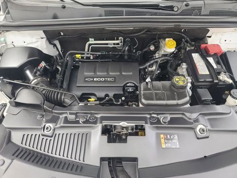 Used 2017 Chevrolet Trax Premier w/ Driver Confidence II Package image 34