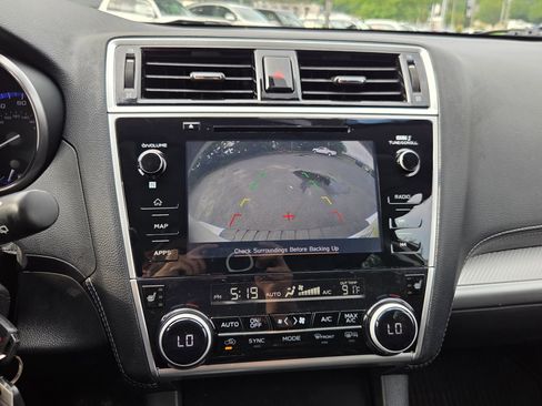 Used 2018 Subaru Outback 2.5i Premium AWD/4WD image 11