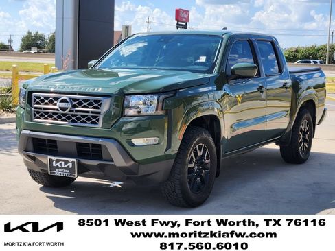 Used 2024 Nissan Frontier SV w/ SV Convenience Package RWD image 3