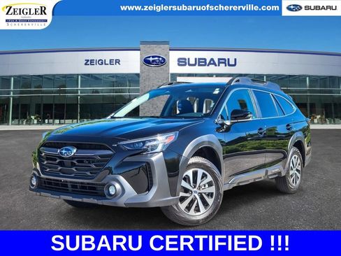 Used 2025 Subaru Outback Premium AWD/4WD image 1