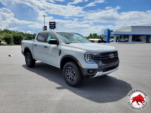 New 2026 Ford Ranger XLT w/ Equipment Group 301A High AWD/4WD image 9