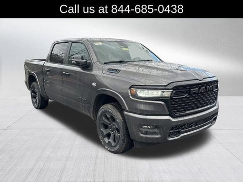 New 2026 RAM 1500 4x4 Crew Cab image 3