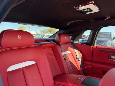Used 2024 Rolls-Royce Ghost image 39