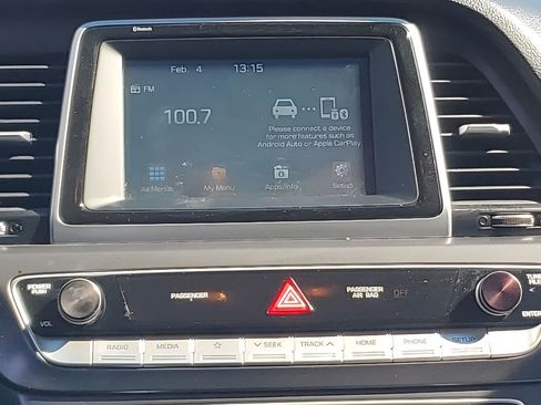 Used 2018 Hyundai Sonata SE image 27