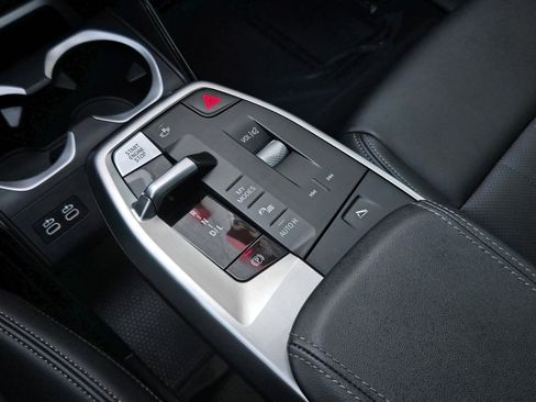 Used 2025 BMW X1 xDrive28i image 18