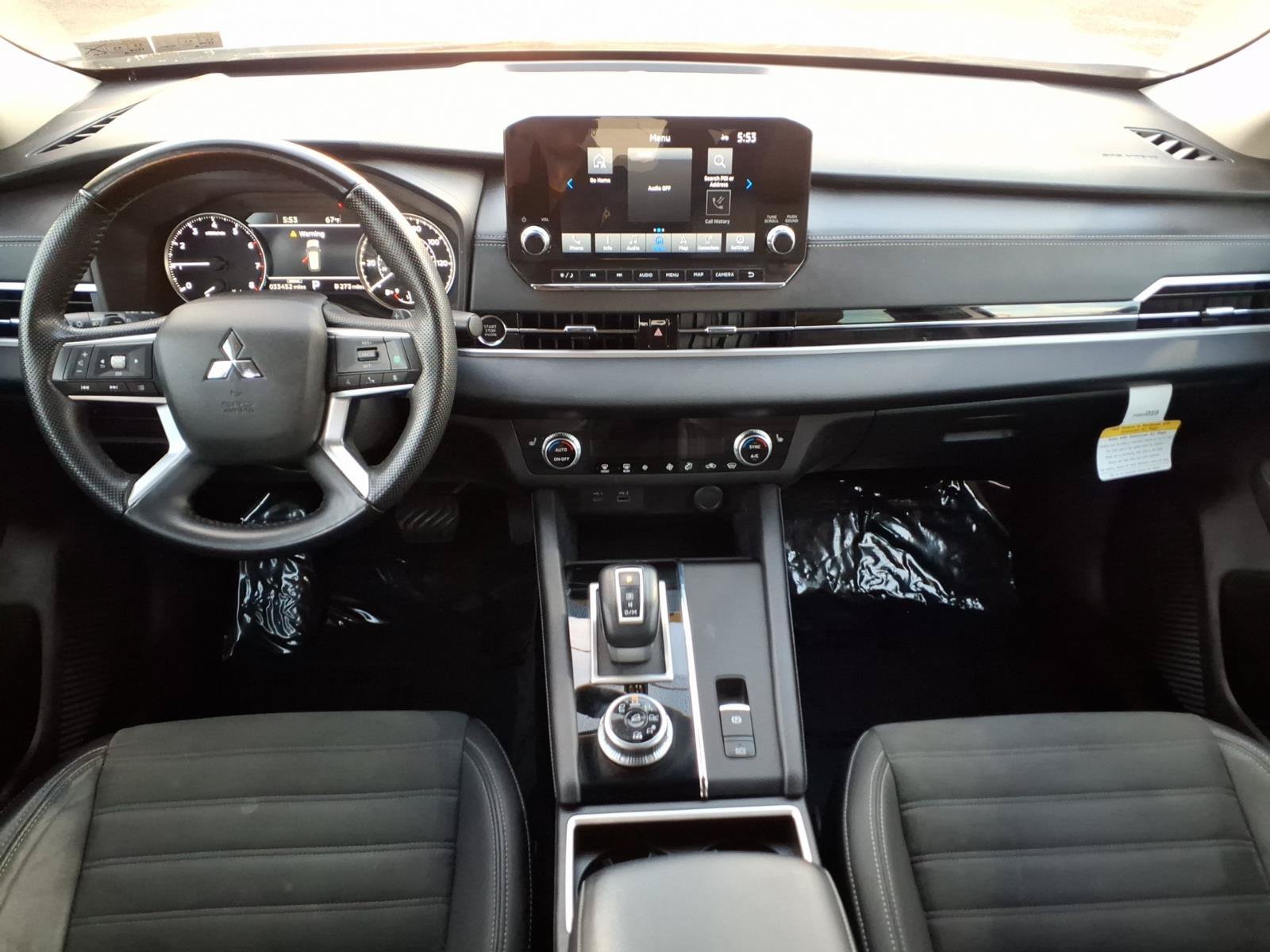 Used 2023 Mitsubishi Outlander SE AWD/4WD image 10