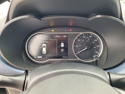 New 2025 Nissan Versa SV w/ Trunk Package image 11