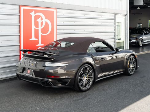 Used 2015 Porsche 911 Turbo S w/ High-end Infotainment Package AWD/4WD image 42