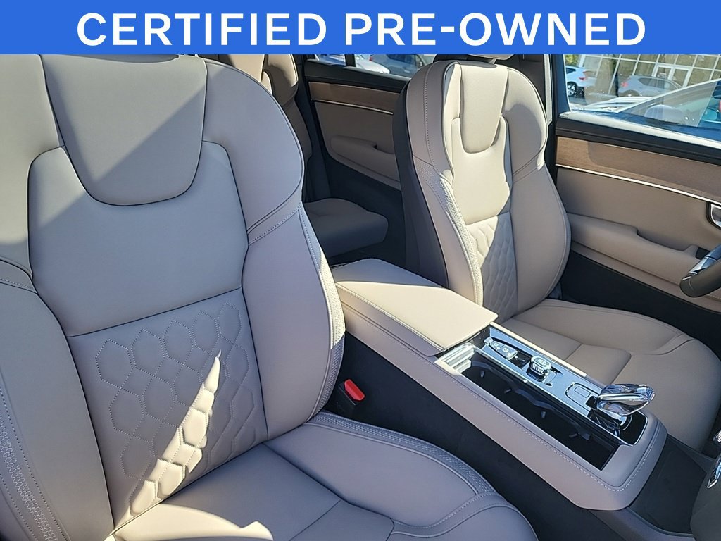 Used 2025 Volvo XC90 T8 Core AWD/4WD image 21